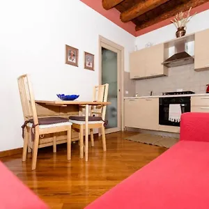 https://bergamo-centro-storico.italymilanhotels.net