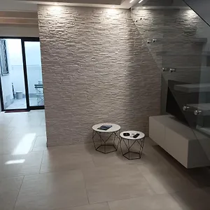 https://carlos-home.catania-hotels.net