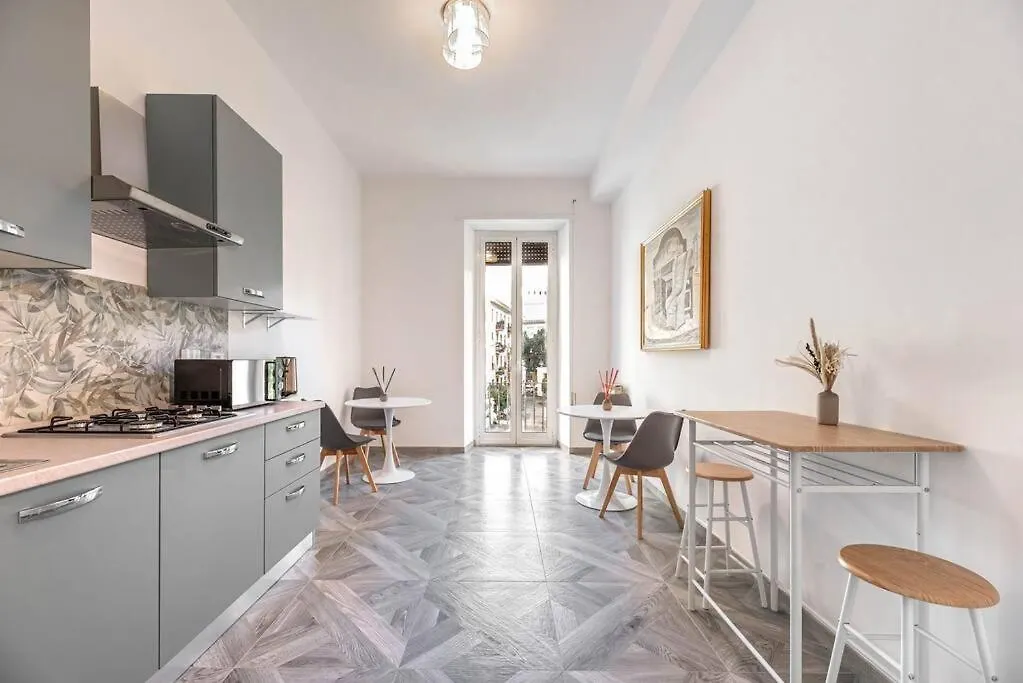 Charming Apartment In The Centre Of Rom