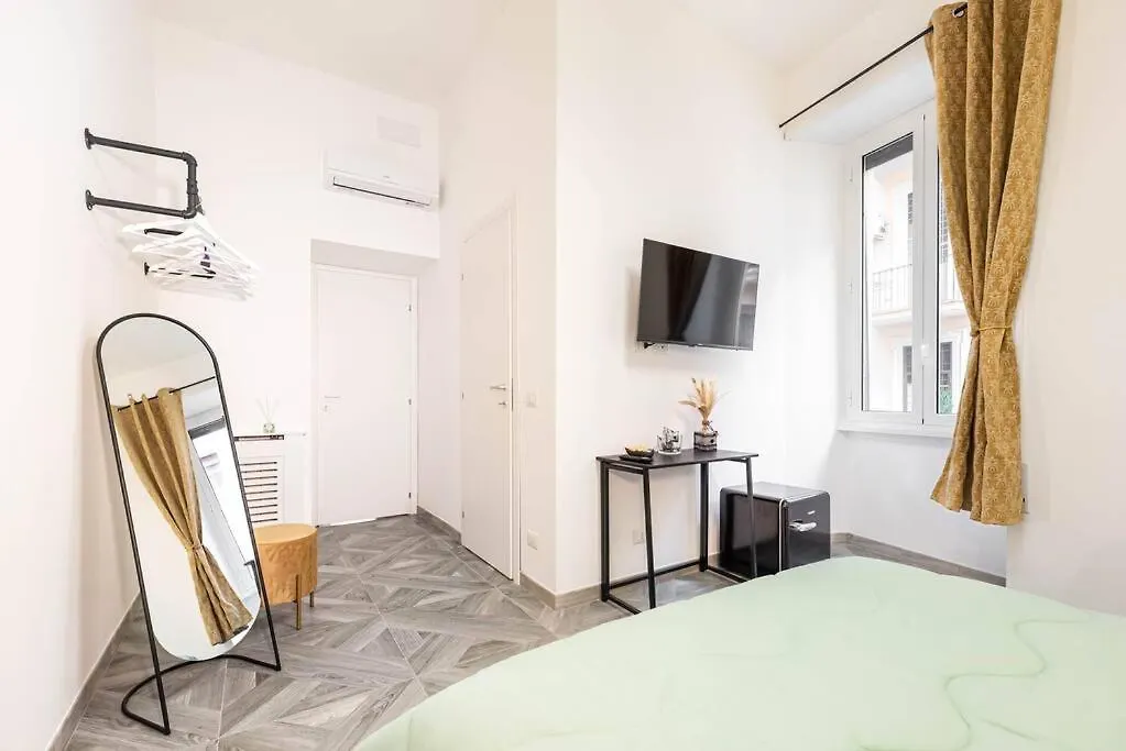Charming Apartment In The Centre Of Rom Italien