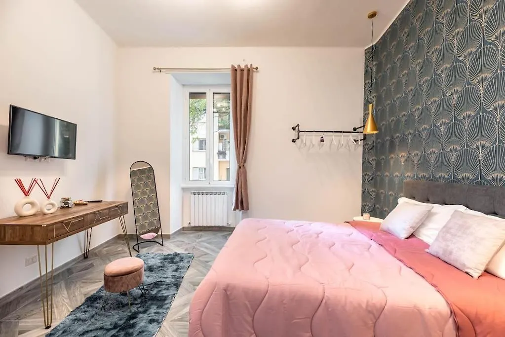 Charming Apartment In The Centre Of Roma